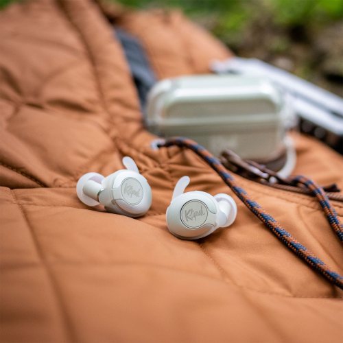 Klipsch T5 II True Wireless Sport (White) в интерьере