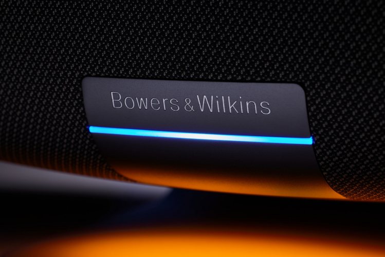 Bowers & Wilkins Zeppelin Mclaren Edition