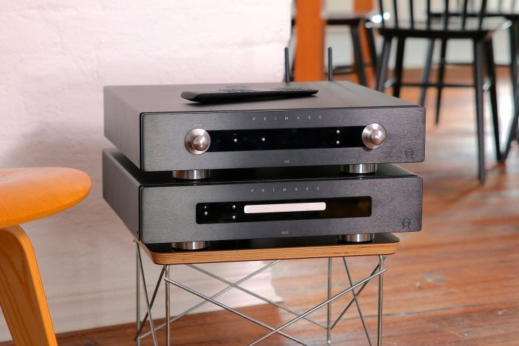 Primare I35 Prisma DM36 Black В интерьере