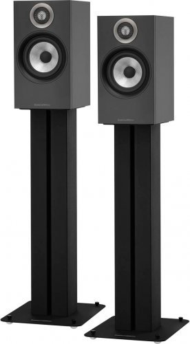 Bowers&Wilkins 607 (Matte Black) на напольной стойке пара