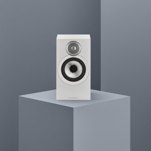 Bowers & Wilkins 607 S3 White