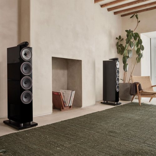 Bowers & Wilkins 702 S3 (Gloss Black) в интерьере