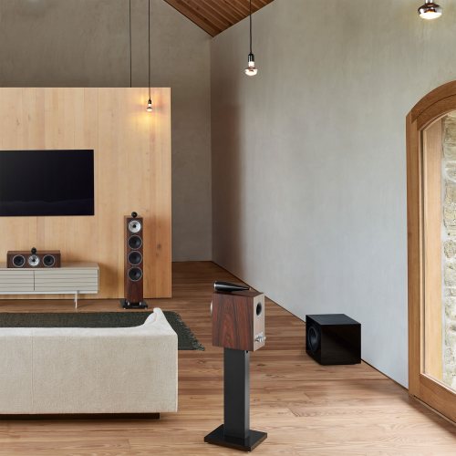 Bowers & Wilkins 702 S3 (Mocha) в интерьере