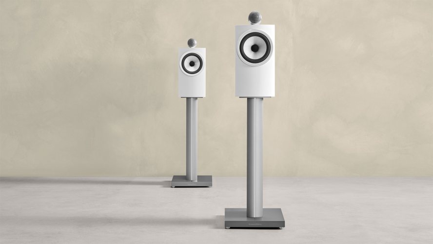 Полочная акустика Bowers & Wilkins 705 S3 Satin White