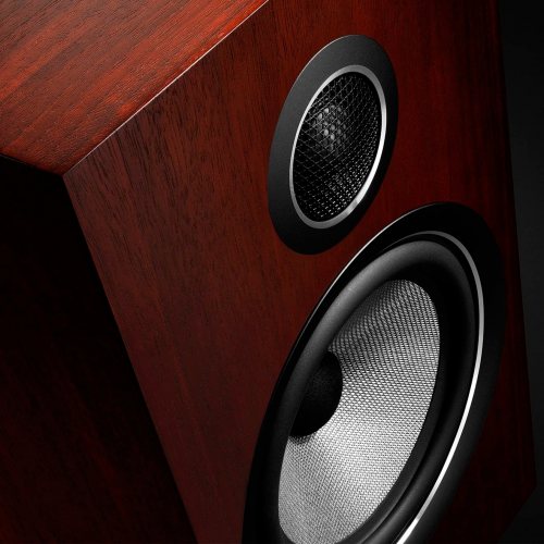 Bowers&Wilkins 706 S2 (Rosenut) вид под углом