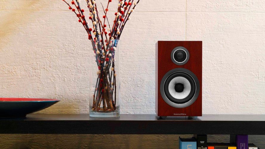 Bowers&Wilkins 707 S2 (Rosenut) в интерьере