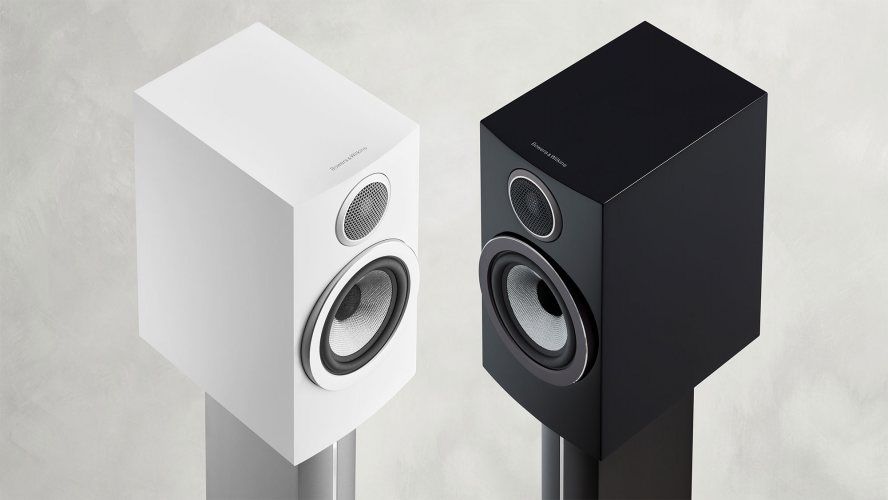 Bowers & Wilkins 707 S3 (Satin White) чёрная и белая