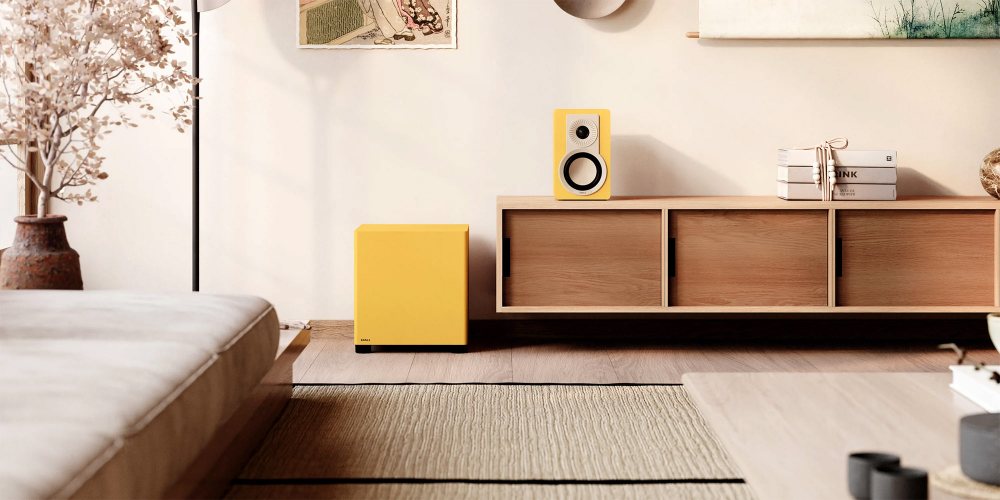 Dali BASIK SUB Golden Yellow В интерьере