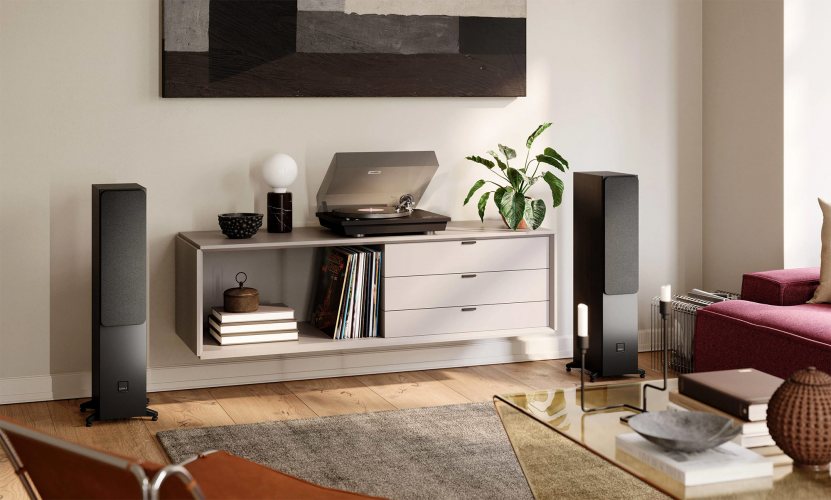 Dali SONIK 5 Black Ash В составе стереосистемы