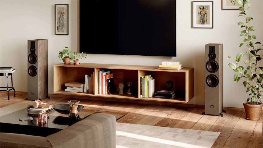 Dali SONIK 7 Walnut В интерьере