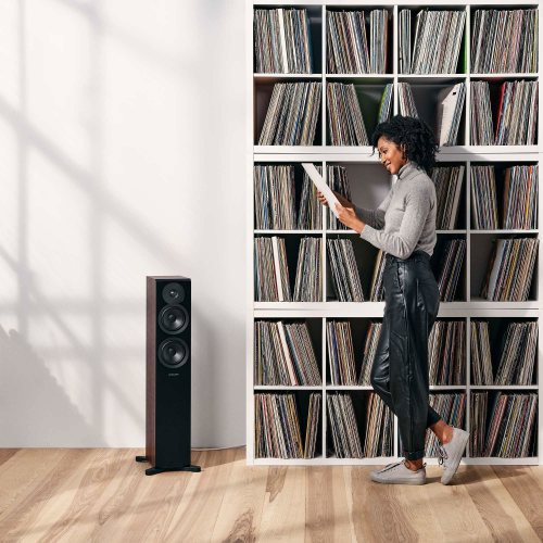 Dynaudio Emit 30 Walnut