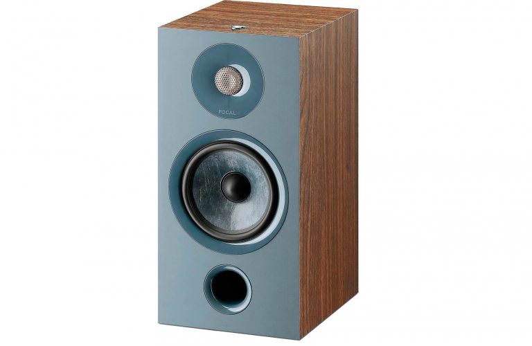 Focal Chora 806 (Dark Wood)