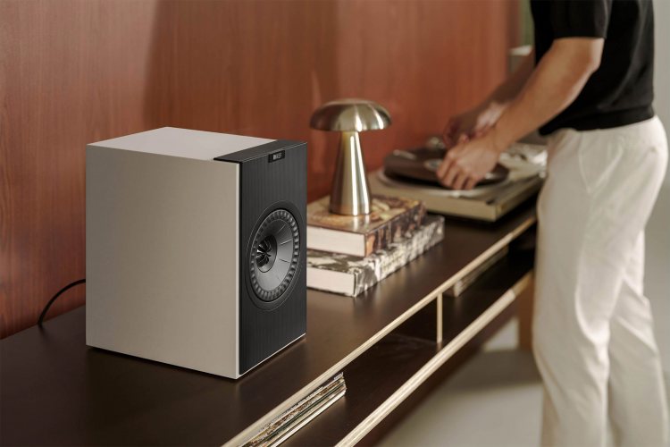 KEF Coda W Nickel Grey Беспроводная акустика