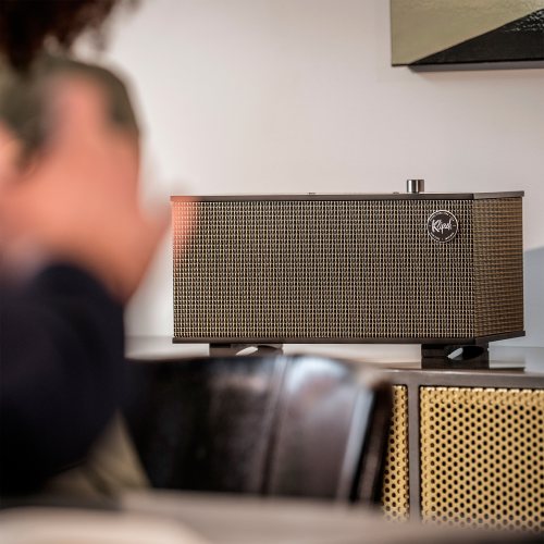 Klipsch The Three with Google Assistant (Matt Black SE) в интерьере