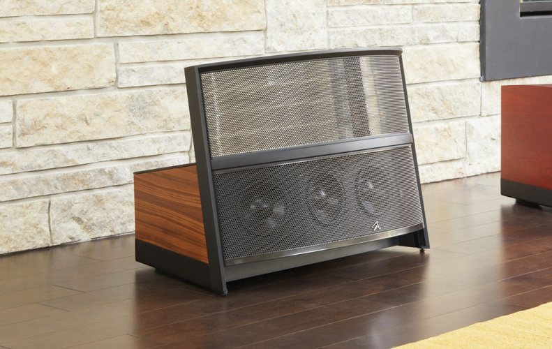 Martin Logan Illusion ESL C34 (Walnut) в интерьере