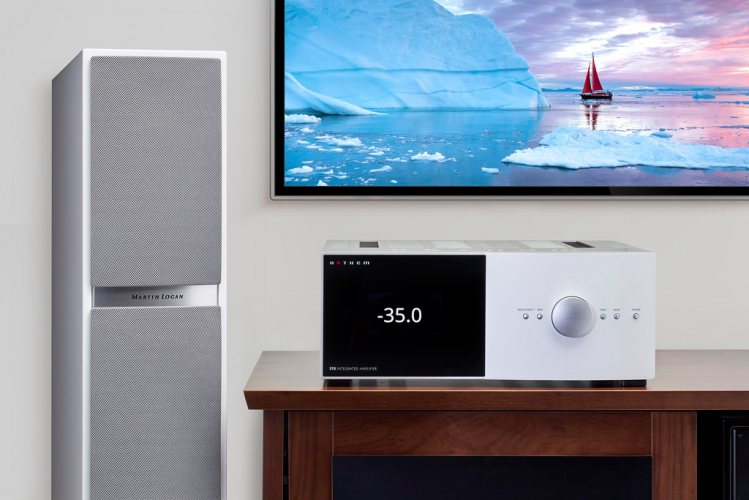 Martin Logan Motion 40i (Matte White) в интерьере