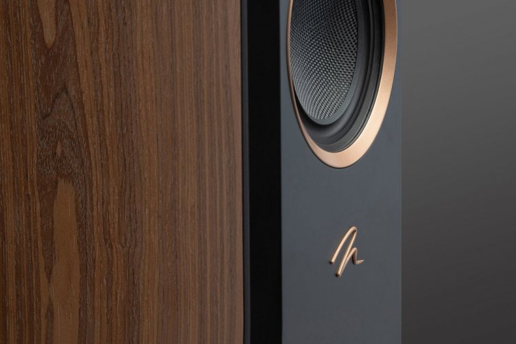 Martin Logan Motion XT F200 Walnut