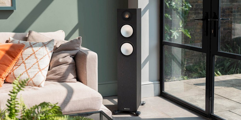 Monitor Audio Bronze 300 7G Black Напольная акустика