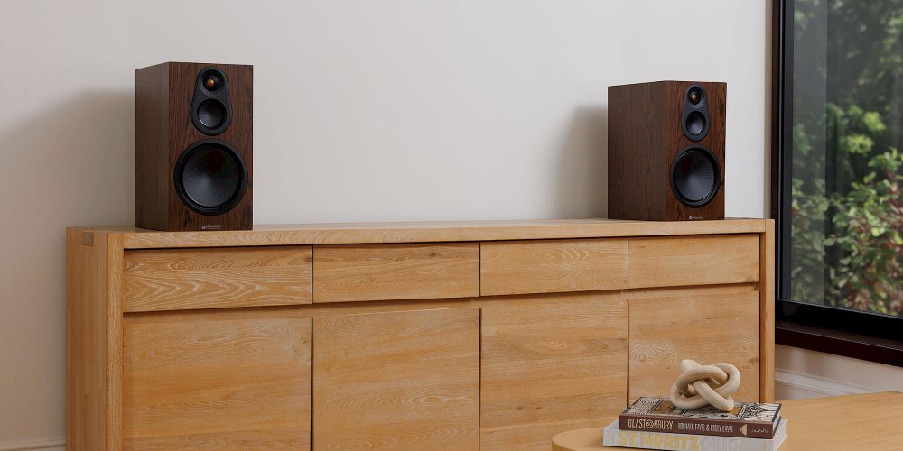 Monitor Audio Silver 100 8G European Walnut В интерьере