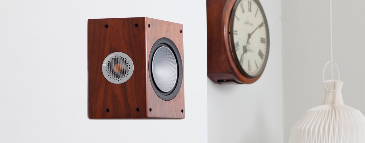 Monitor Audio Silver FX (Walnut) в интерьере