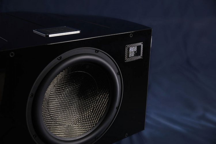 REL No.32 Piano Black Сабвуфер