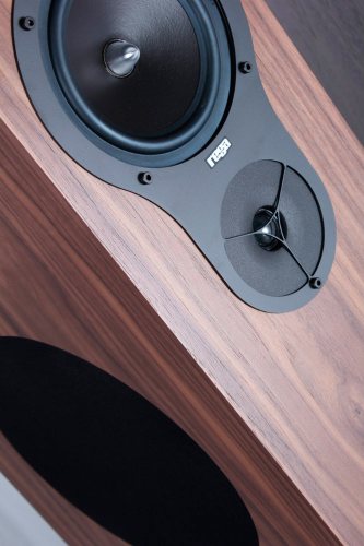 Rega RX5 (Walnut) динамики