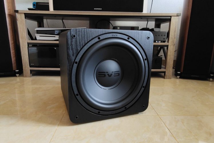 SVS SB-1000 Pro Premium Black Ash Сабвуфер