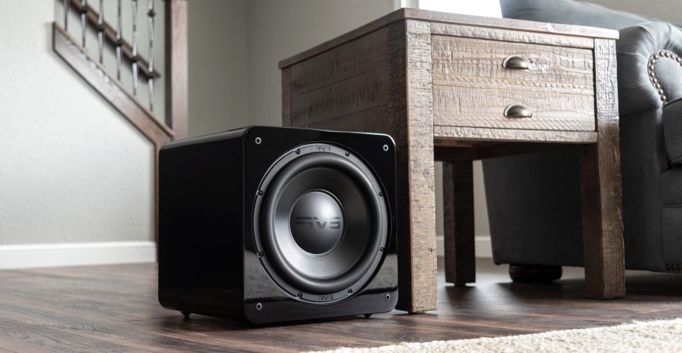 SVS SB-2000 Pro Piano Gloss Black Сабвуфер