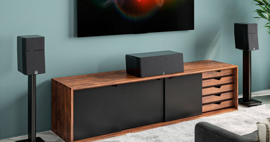 SVS Ultra Evolution Nano Piano Gloss Black В интерьере