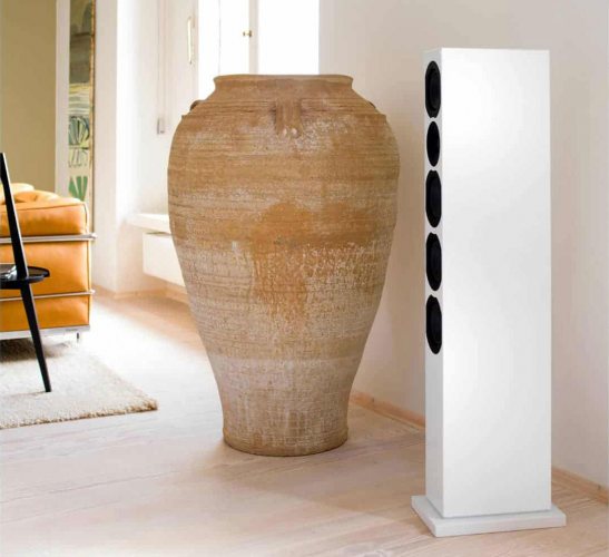 System Audio SA saxo 50 (Satin White) в интерьере