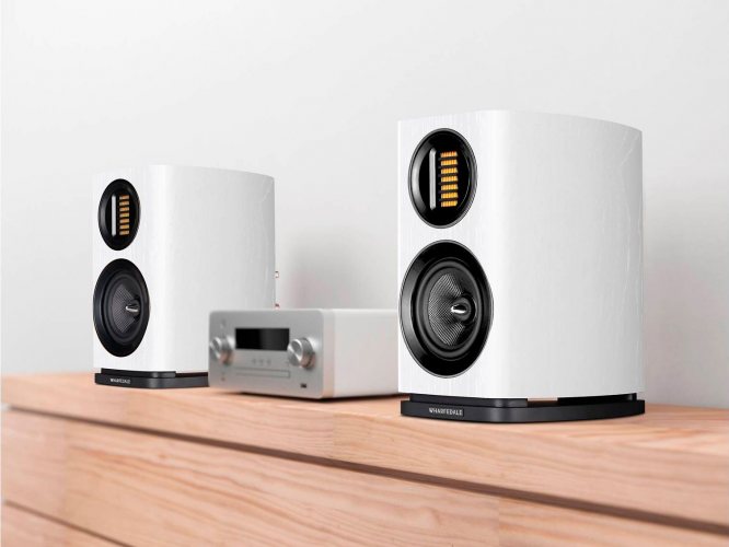 Wharfedale Evo4.1 White