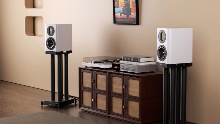 Wharfedale EVO 5.1 White В интерьере