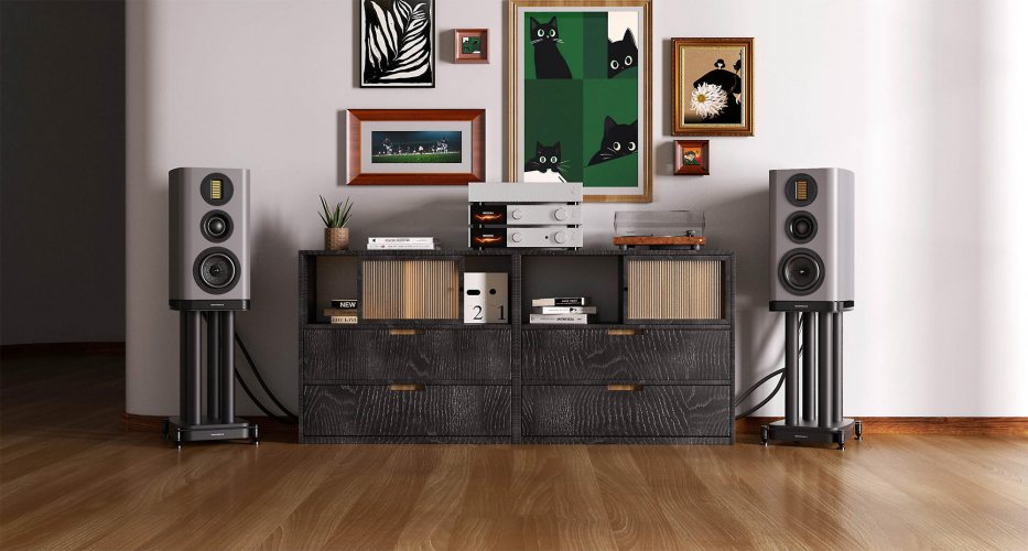 Wharfedale EVO 5.2 Lunar Grey В интерьере