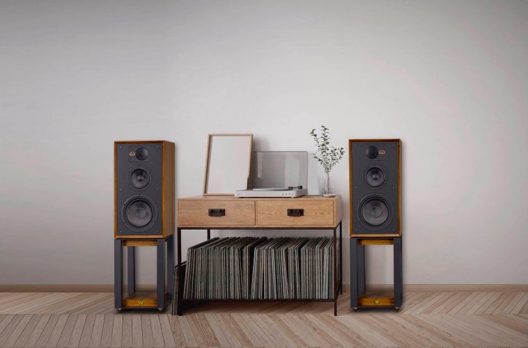 Wharfedale Linton Heritage (Antique Walnut) в интерьере