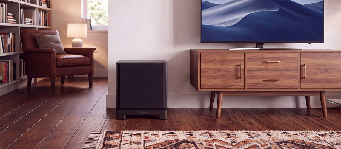 Wharfedale NOVA 8 У тумбы