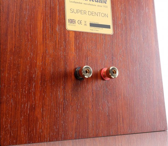 Wharfedale Super Denton Red Mahogany Акустические разъёмы