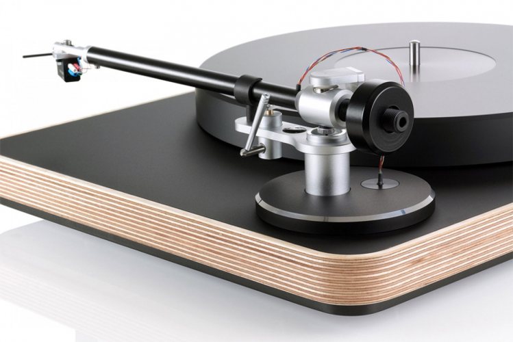 Виниловый проигрыватель Clearaudio Concept MC Wood/Black
