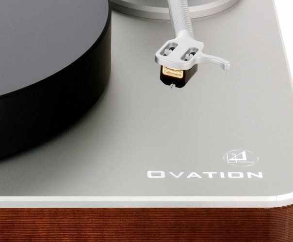 Clearaudio Ovation (Silver/Wood)