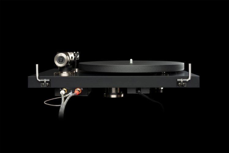 Pro-Ject Debut PRO (Satin Black) задняя панель