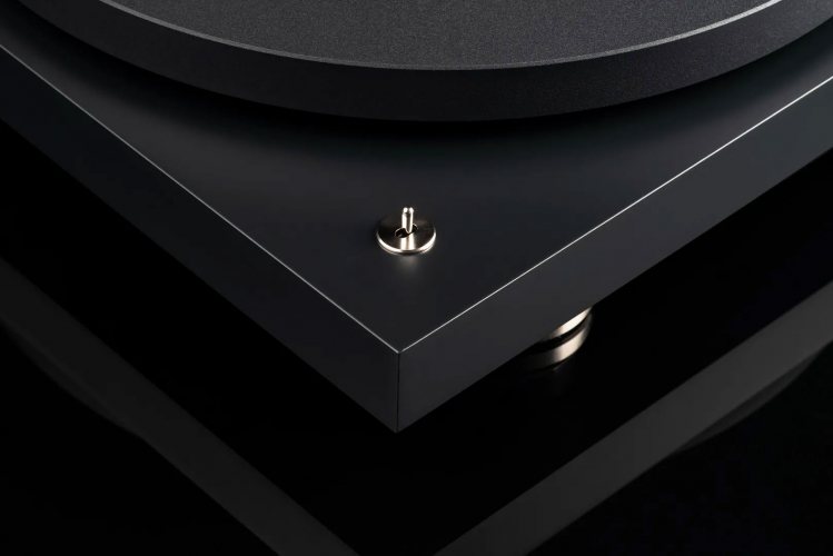 Pro-Ject Debut PRO (Satin Black) переключатель скорости