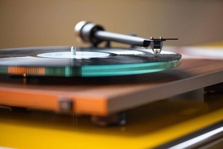 Pro-Ject T2 Super Phono Walnut Проигрыватель винила Pro-Ject T2 Super Phono Walnut Проигрыватель винила