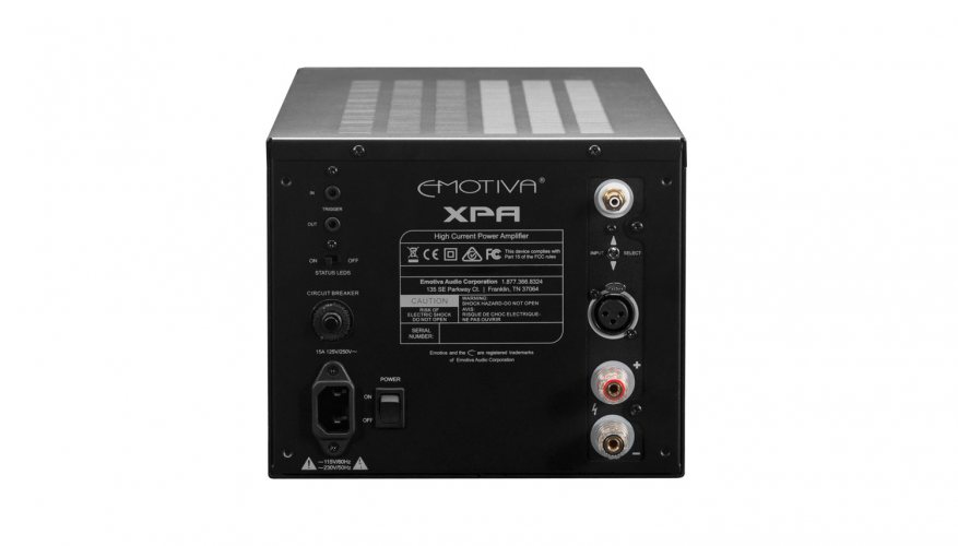 Emotiva XPA HC-1 задняя панель