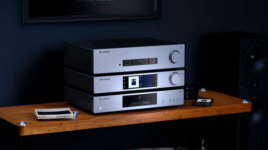 Стерео усилитель Cambridge Audio CXA81 Mk II Lunar Grey