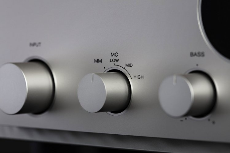 Marantz Model 30 (Silver-Gold)