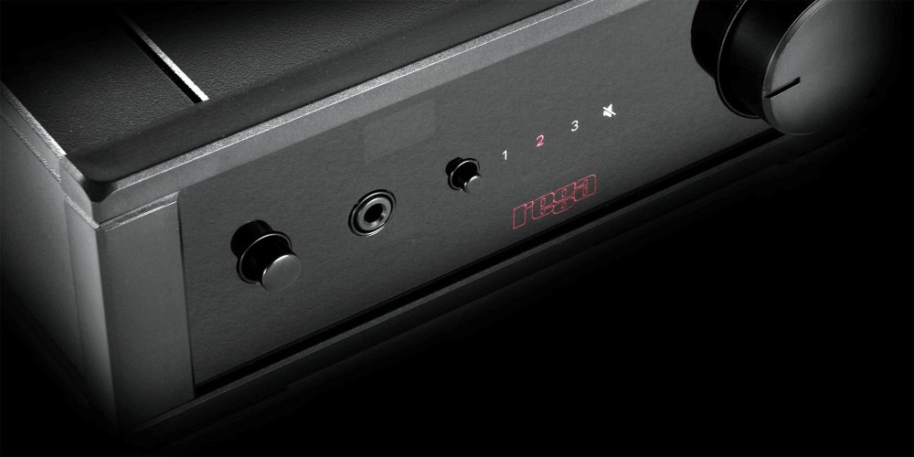 Стерео усилитель Rega io