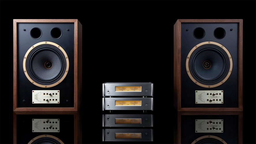 Teac AP-507 Silver В паре с колонками