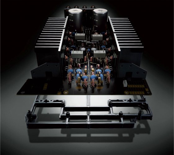 Стерео усилитель Yamaha A-S701 Black