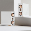 Monitor Audio Studio 89 High Gloss White Полочная акустика