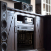 SVS Prime Center Piano Black В интерьере